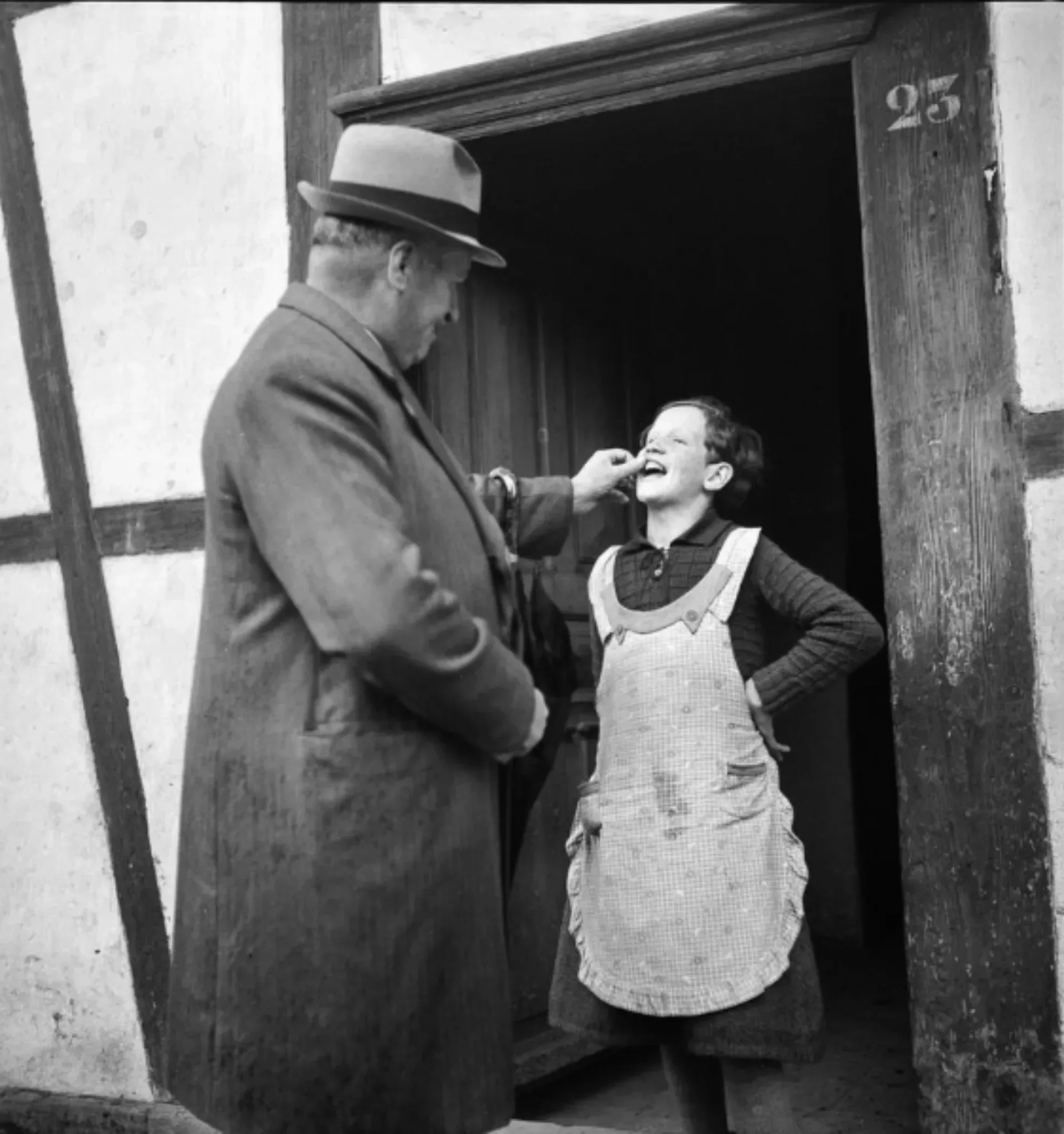 Gespräch und Lesung: Fürsorge?